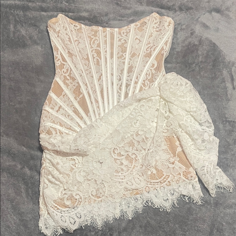 Heiress beverly hills White Lace Corset dress